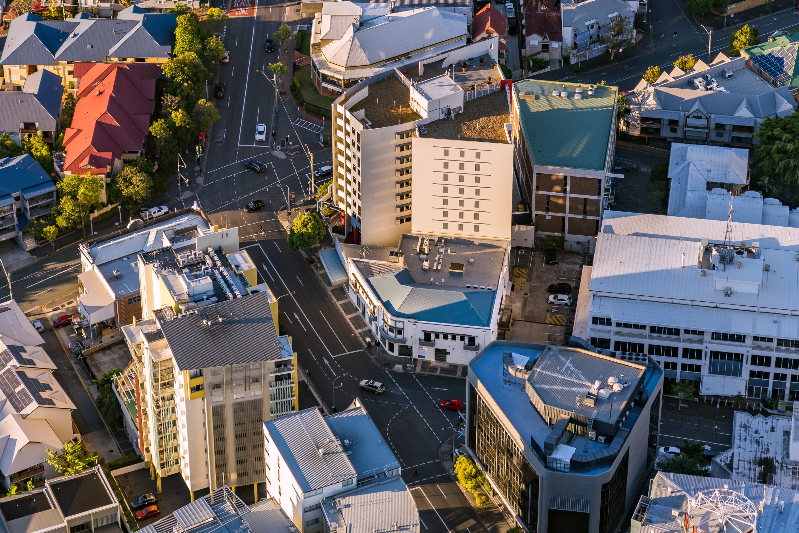 https://silverstonedevelopments.com.au/wp-content/uploads/2021/07/Spring-Hill-215-Wharf-Street-Heli-HiRes-18-scaled.jpg